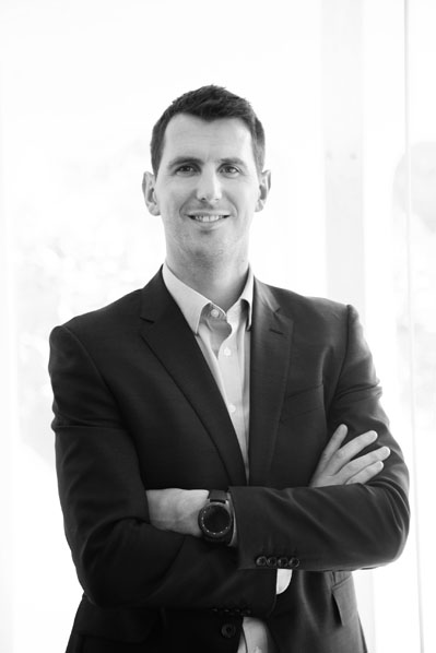 Andrew Henderson, Sterling Pharma Solutions的销售和营销总监